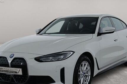 BMW i4 14.111 km 36.400 &euro; Berlin 14057