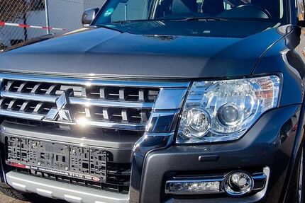 Mitsubishi Pajero 144.000 km 26.990 &euro; Mühlheim 78570