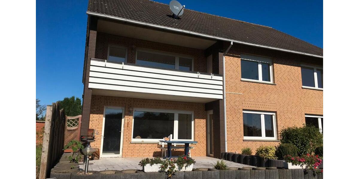 Erdgeschoßwohnung Petershagen - 3 Zimmer, 120 m&sup2;, 660&euro; | Angebot:26288118