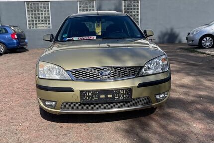 Ford Mondeo 99.000 km 2.999 &euro; Trappenkamp 24610