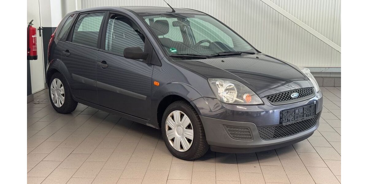 Ford Fiesta 198.000 km 1.990 &euro; Brey 56321