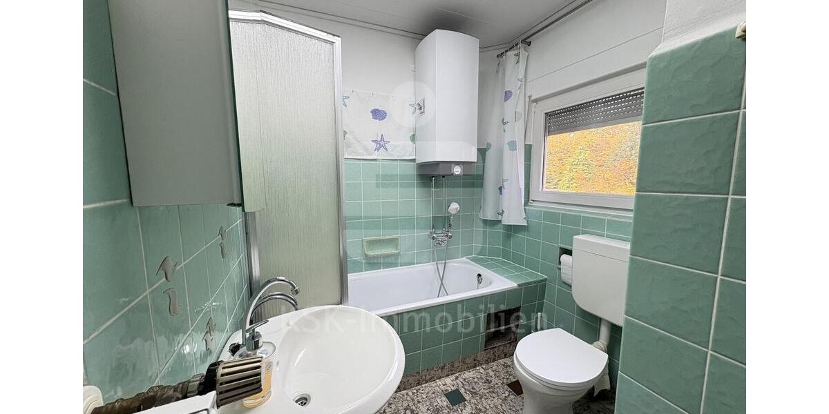 Ruhig gelegenes Einfamilienhaus mit großzügigem Garten. 6 zimmer