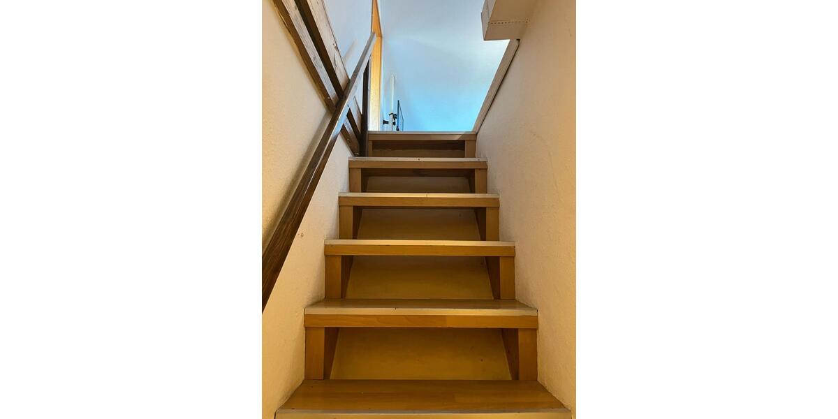 Etagenwohnung Fürth Altstadt - 5 Zimmer, 125 m&sup2;, 1.350&euro; | Angebot:26281604