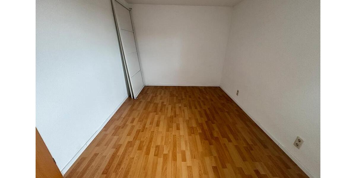 Etagenwohnung Weinböhla - 3 Zimmer, 65 m&sup2;, 785&euro; | Angebot:24791494