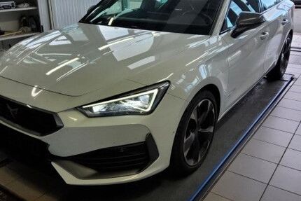 Seat Leon 59.050 km 29.590 € Wolfsburg 38440