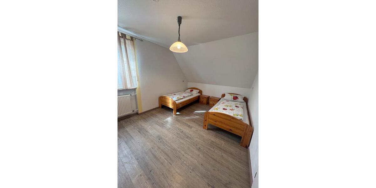 Dachgeschoßwohnung Auhausen Dornstadt - 2 Zimmer, 56 m&sup2;, 650&euro; | Angebot:26504082