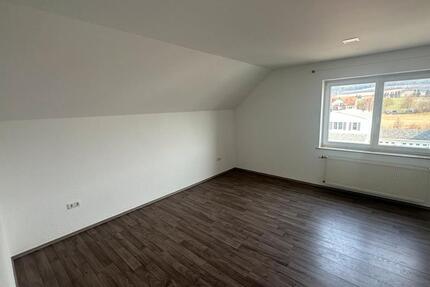 Wohnung Blankenhain - 4 Zimmer, 125 m&sup2;, 900&euro; | Angebot:26319721