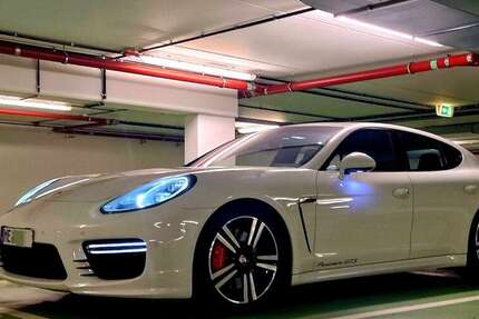 Porsche Panamera 199.999 km 33.750 &euro; Hilden 40724