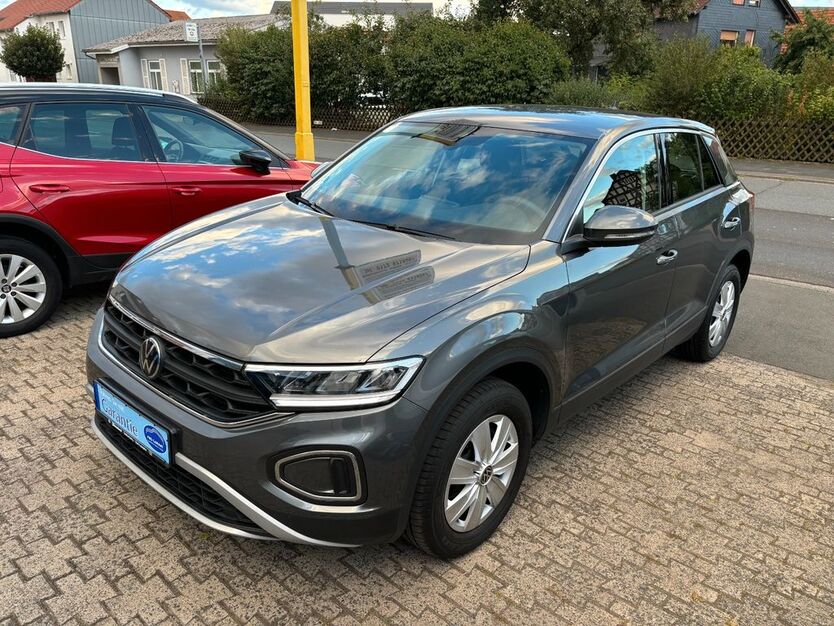 VW T-Roc 119.800 km 17.490 € Lahntal/Sterzhausen 35094