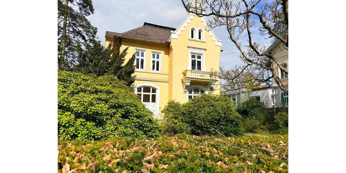 Etagenwohnung Reinbek - 4 Zimmer, 140 m&sup2;, 1.800&euro; | Angebot:26436539