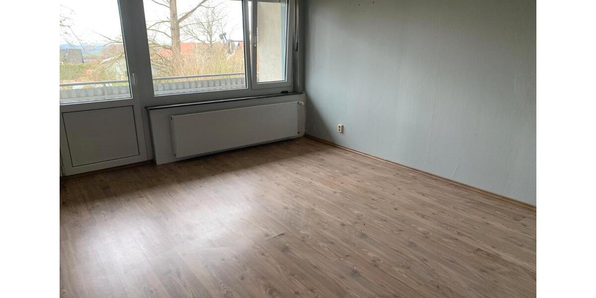 Erdgeschoßwohnung Kirtorf - 3 Zimmer, 91 m&sup2;, 600&euro; | Angebot:26086303