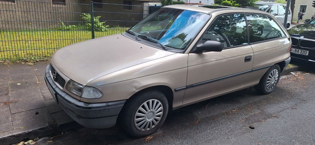Opel Astra 96.000 km 1.750 &euro; Oer-Erkenschwick 45739