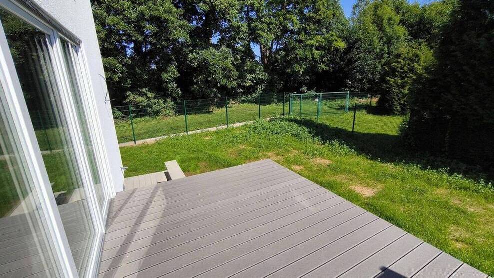 Einzugsfertig! NEUBAU! Idyllisch am Bach! Eine Doppelhaushälfte!