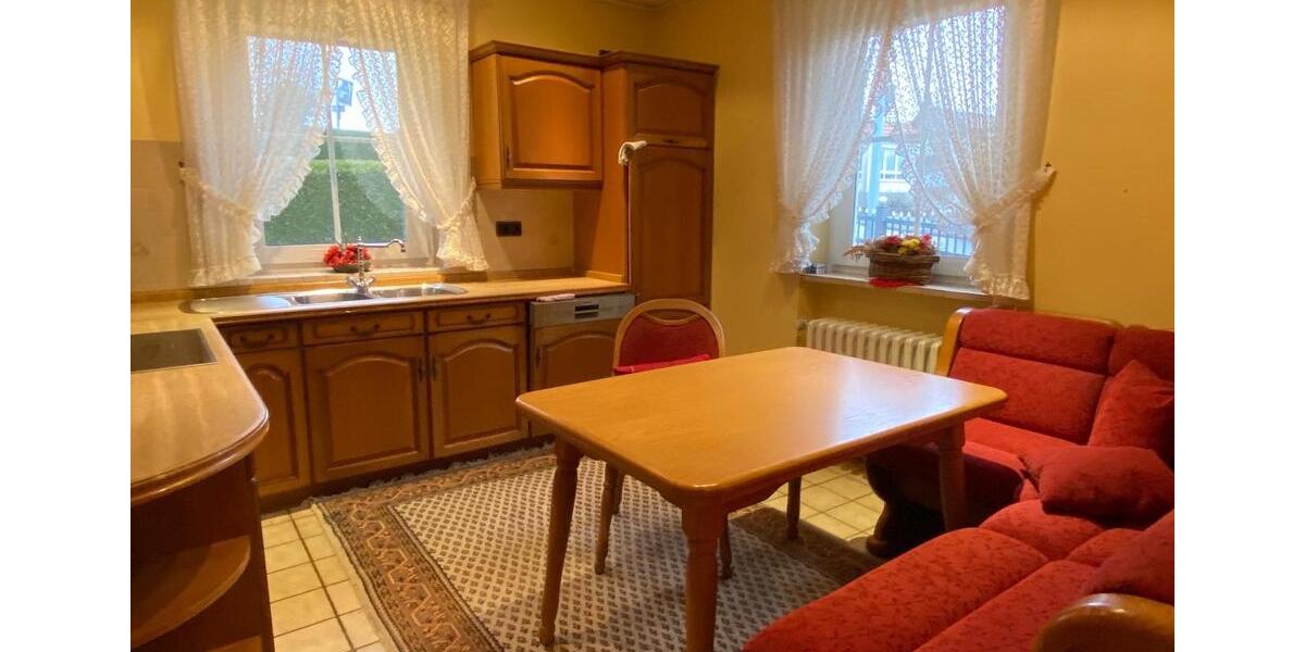 Einfamilienhaus Korbach - 4 Zimmer, 156 m&sup2;, 1.550&euro; | Angebot:25901038