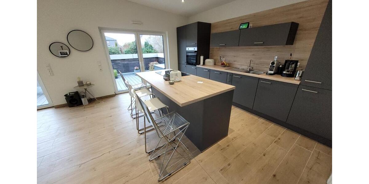 Einfamilienhaus Gangelt - 3 Zimmer, 112 m&sup2;, 1.450&euro; | Angebot:25251406