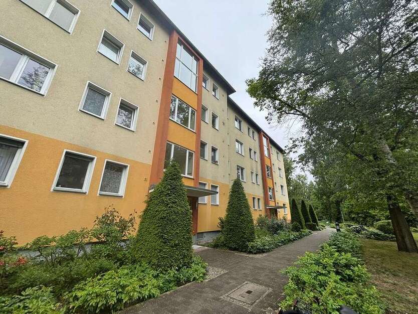 Wohnung zum Mieten in Berlin 635,91 € 68.74 m²