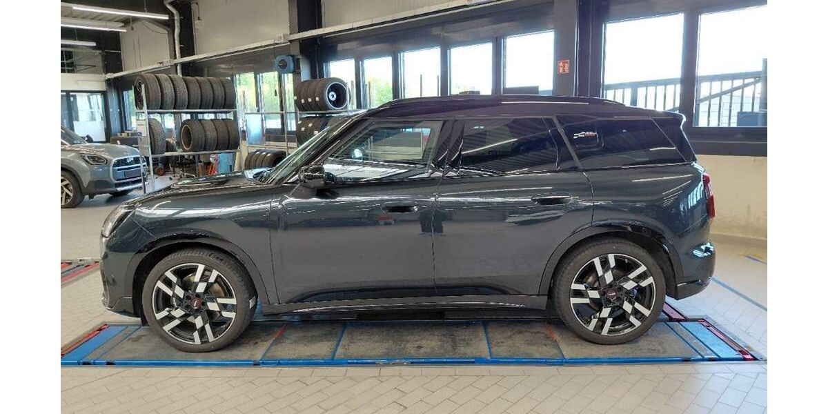 Mini Countryman C (Cooper) 57.000 km 35.900 &euro; Krefeld 47799