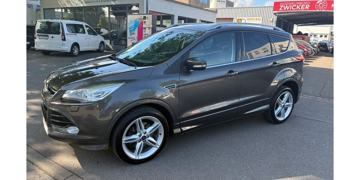 Ford Kuga 137.000 km 12.900 &euro; Kirchheim Teck 73230