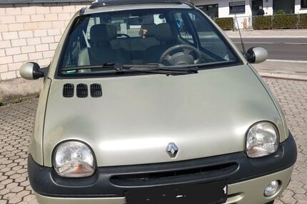 Renault Twingo 165.700 km 1.450 &euro; Ihrlerstein 93346