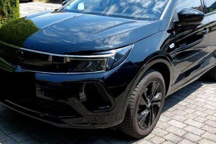 Opel Grandland (X) 11.840 km 22.980 &euro; Rüsselsheim 65428