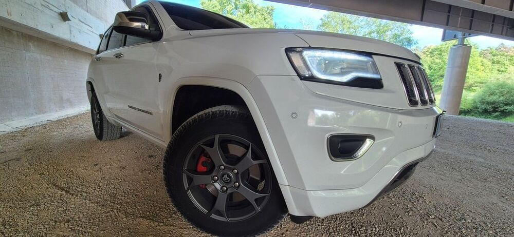 Grand Cherokee