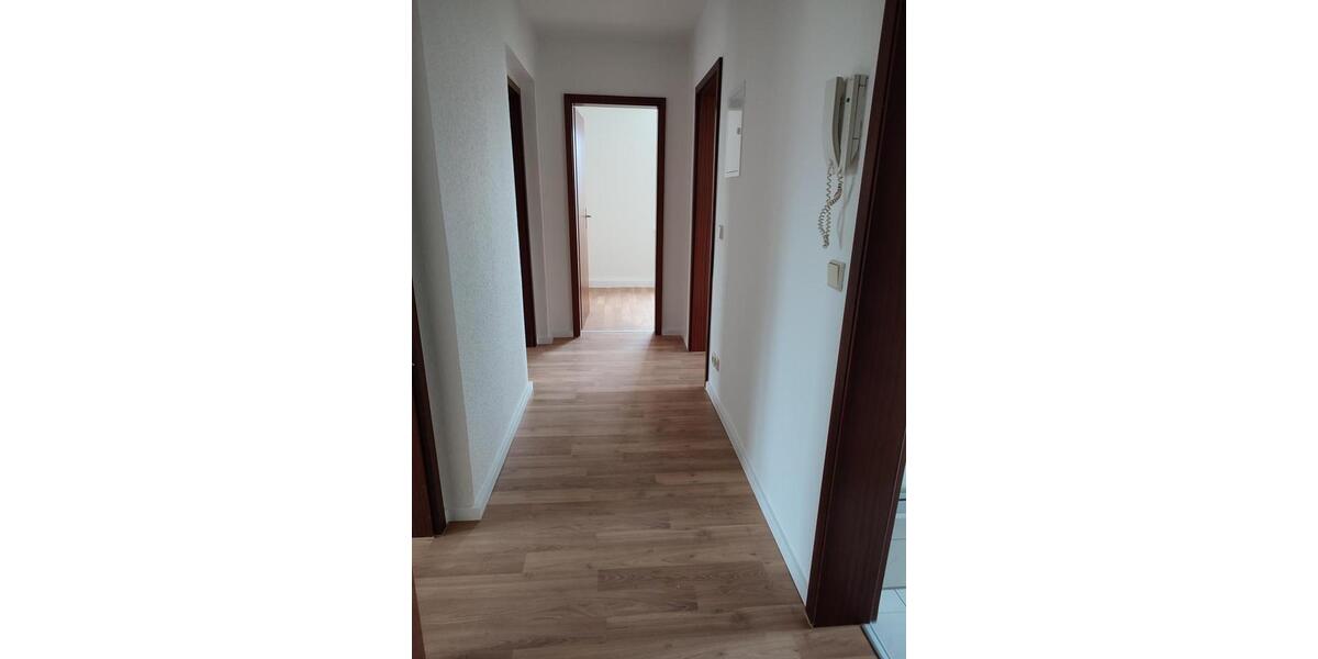Etagenwohnung Leisnig - 3 Zimmer, 62 m&sup2;, 370&euro; | Angebot:23005288