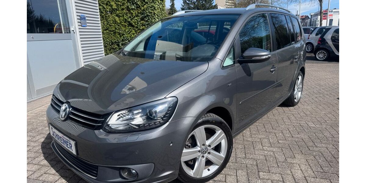 VW Touran 131.000 km 13.900 &euro; Bergisch-Gladbach 51469