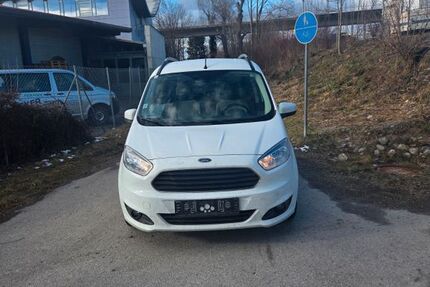 Ford Tourneo Courier 180.682 km 2.300 &euro; Rosenheim 83026