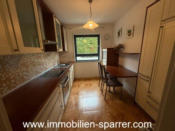 Reihenhaus Weiden in der Oberpfalz - 7 Zimmer, 148 m&sup2;, 2.000&euro; | Angebot:26089240