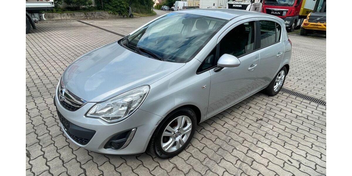 Opel Corsa 93.100 km 4.250 &euro; Plankenfels 95515
