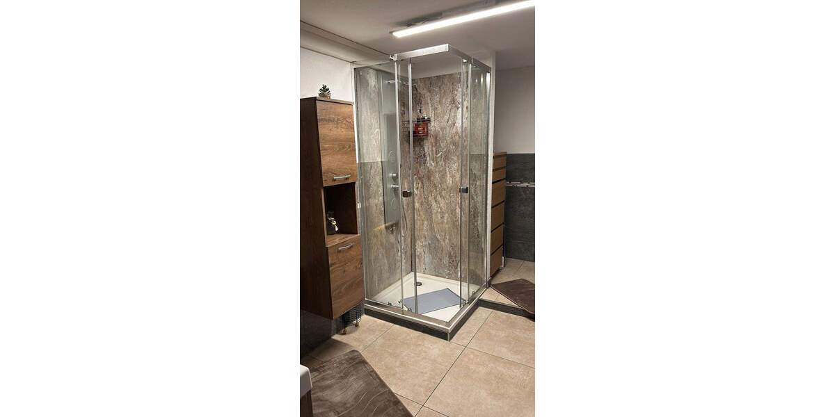 Einfamilienhaus Wiesenbach - 7 Zimmer, 140 m&sup2;, 1.500&euro; | Angebot:25683549