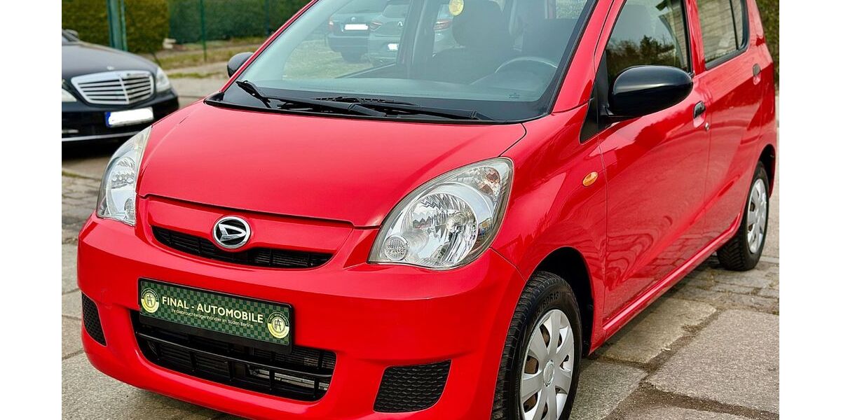 Daihatsu Cuore 83.000 km 2.999 &euro; Berlin 12307