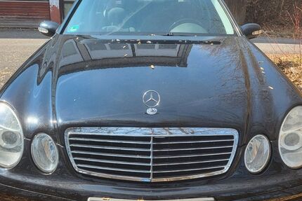 Mercedes-Benz E 230 334.000 km 1.999 &euro; FALKENSTEIN 93167