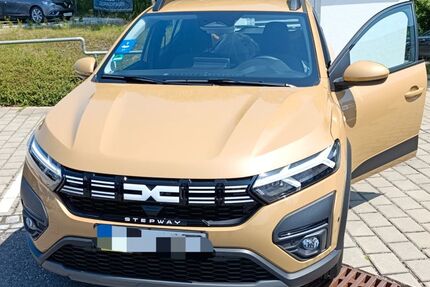 Dacia Sandero 14.000 km 15.999 &euro; Waffenbrunn 93494