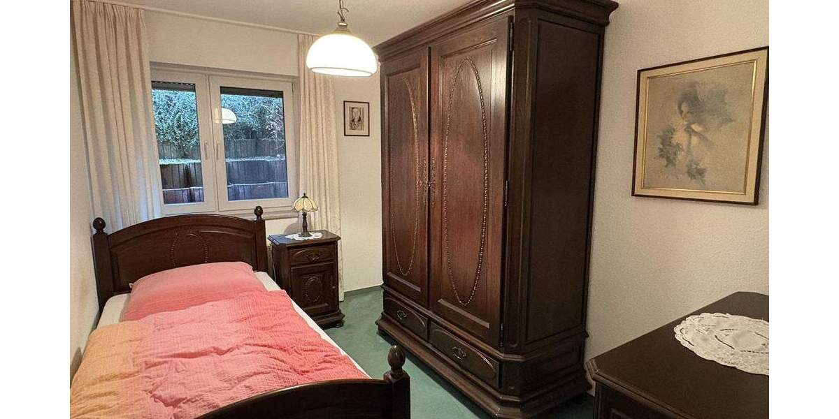 Etagenwohnung Moers Schwafheim - 3 Zimmer, 92 m&sup2;, 320.000&euro; | Angebot:25668377
