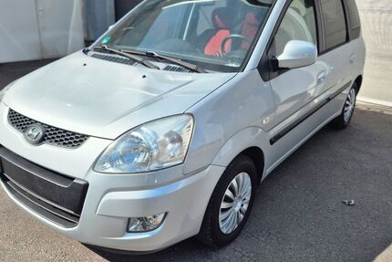 Hyundai Matrix 148.000 km 3.290 € Berlin 13435