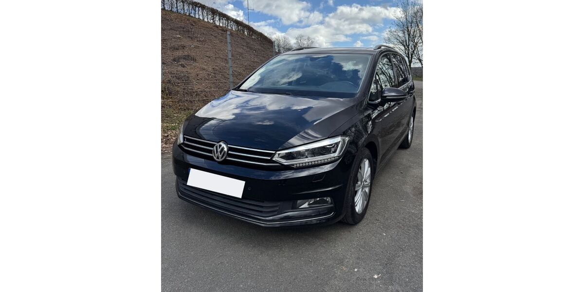 VW Touran 119.000 km 18.999 &euro; Engelskirchen 51766