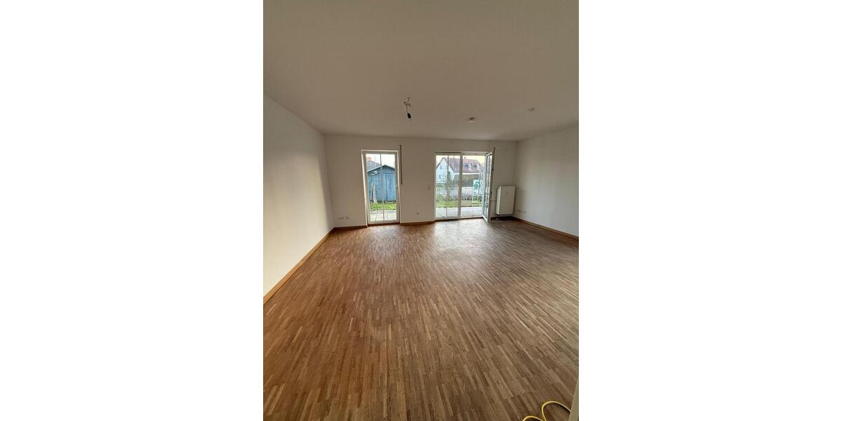 Erdgeschoßwohnung Wolnzach - 2 Zimmer, 66 m&sup2;, 880&euro; | Angebot:25298464