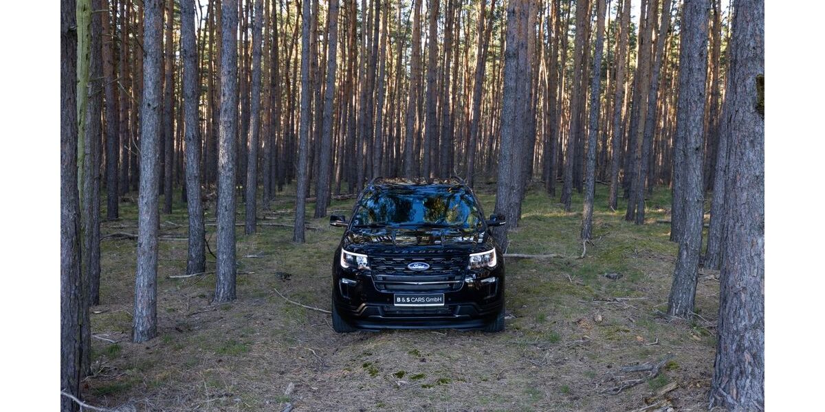 Ford Explorer 73.900 km 27.999 &euro; Nauen 14641