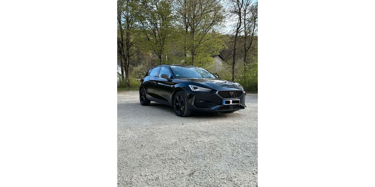 Cupra Leon 17.000 km 24.900 &euro; Herbrechtingen 89542