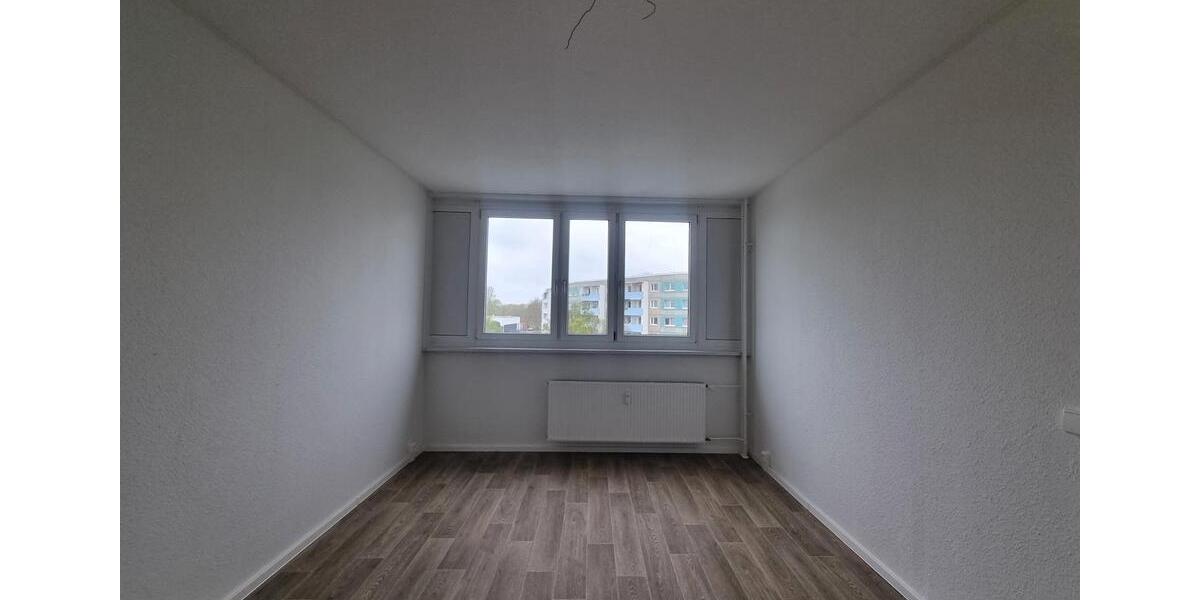 Etagenwohnung Halle (Saale) Nietleben - 4 Zimmer, 111 m&sup2;, 780&euro; | Angebot:26233703