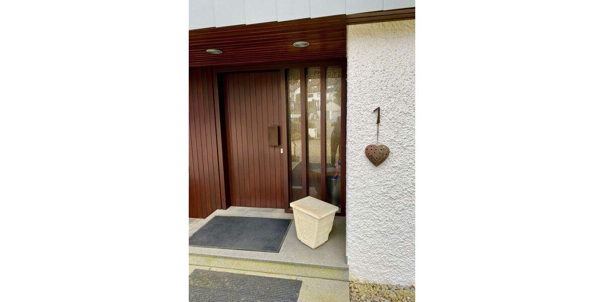 Einfamilienhaus Leinzell - 6 Zimmer, 230 m&sup2;, 595.000&euro; | Angebot:25731515