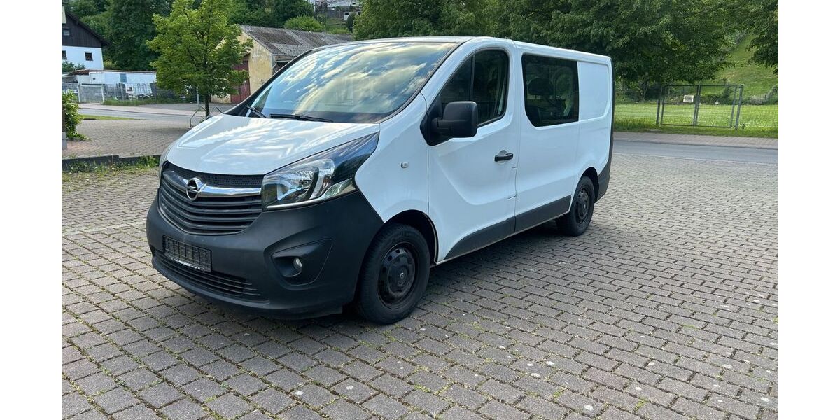 Opel Vivaro 180.000 km 11.699 &euro; schönau 69250