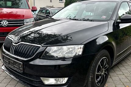 Skoda Octavia 113.000 km 7.490 &euro; Meschede 59872