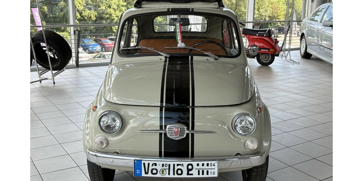 Fiat 500 F FALTDACH/TOP ZUSTAND/SAMMLER 82.411 km 11.900 &euro; Villingen-Schwenningen 78054