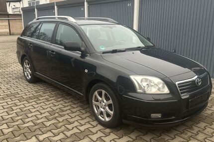 Toyota Avensis 205.000 km 2.250 &euro; Markkleeberg 04416