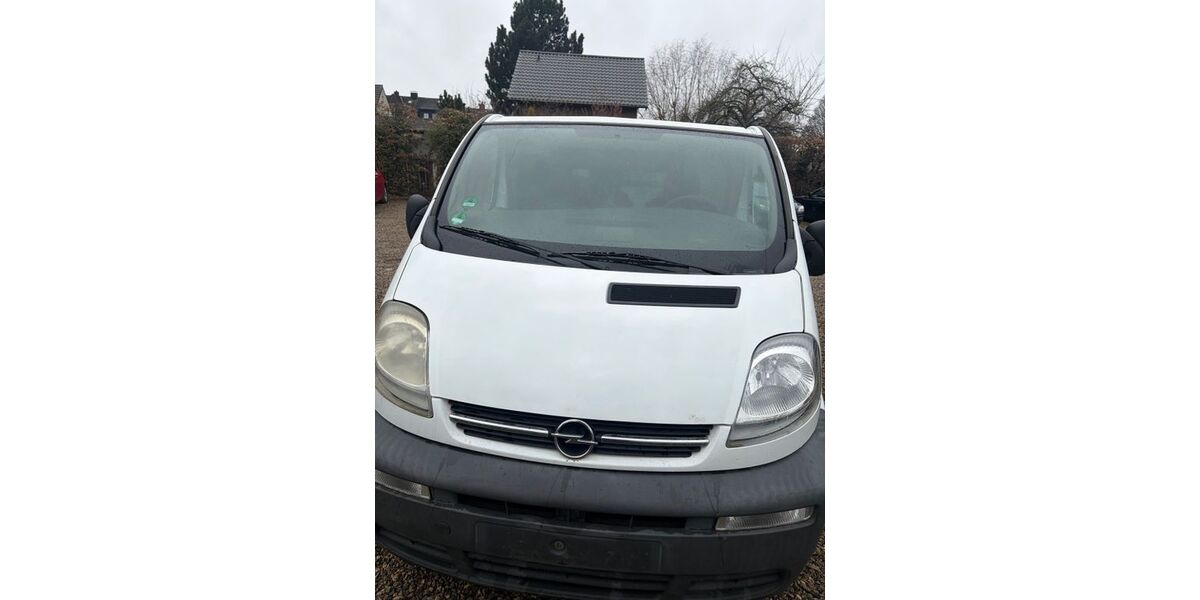 Opel Vivaro 250.000 km 3.000 &euro; Düren 52355