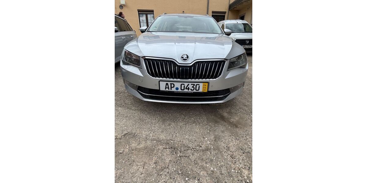 Skoda Superb 164.000 km 13.200 &euro; Drößnitz 99444