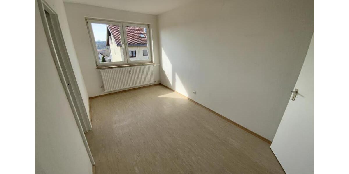 Etagenwohnung Bad Bergzabern - 5 Zimmer, 118 m&sup2;, 716&euro; | Angebot:21652177