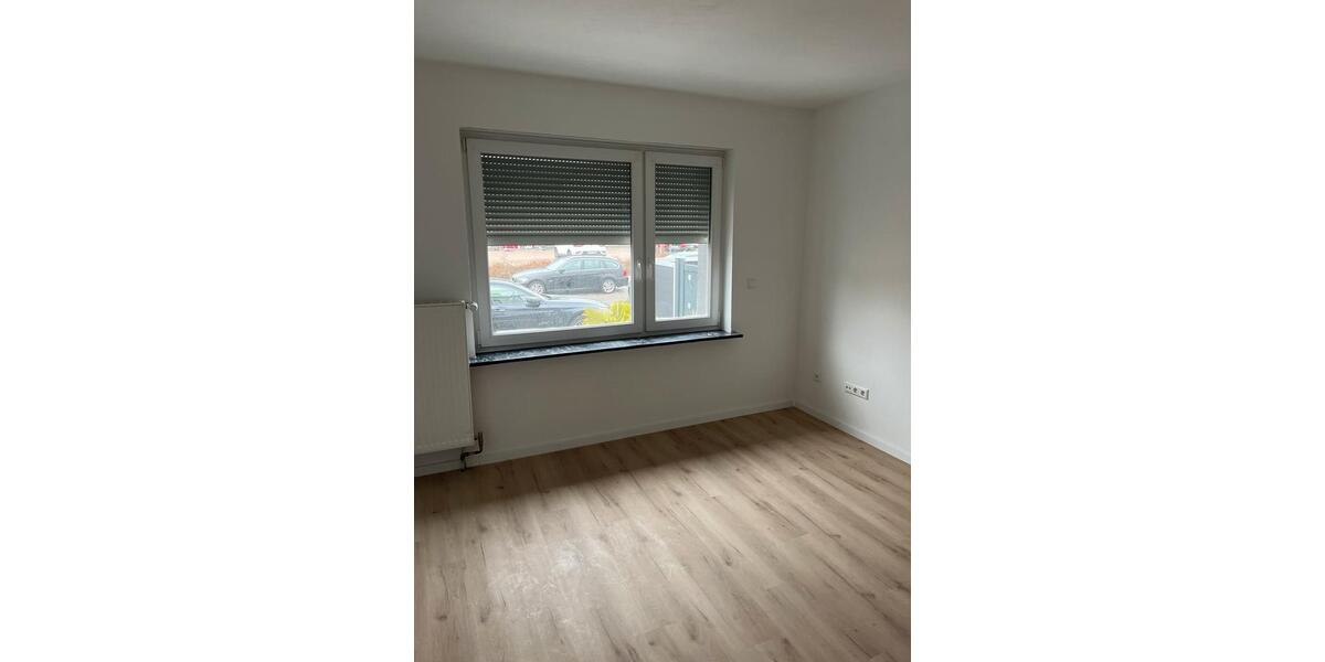 Erdgeschoßwohnung Mannheim Rheinau - 3 Zimmer, 75 m&sup2;, 1.300&euro; | Angebot:26025488